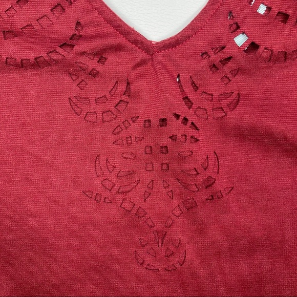 UO Kimchi Blue Brand Shirt with Cut Out Details - Picture 5 of 7
